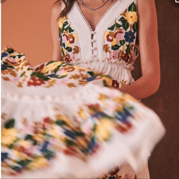 NWT Sezane Reetika Dress multicolor floral 38 / 6 - Picture 3 of 9